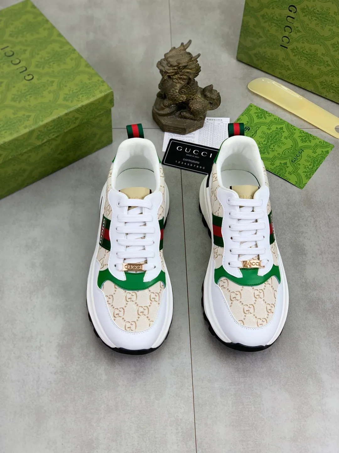 Men's shoes 💰P440💰[New model]🆘 The latest model from Gucci GUCCI official website🎁Classic casual and fashionable men's shoes👟Best model💥The version is simple and elegant, exclusive for trendy men. Unique official website latest brand elements👑Gucci original decoration, fashionable and generous, original soft calfskin fabric➕Comfortable soft first-layer pigskin lining ✅The official website specifies the wear-resistant casual outsole, the classic model is taken in kind🎬Color: 4️⃣colors available😍Number: 38-44
